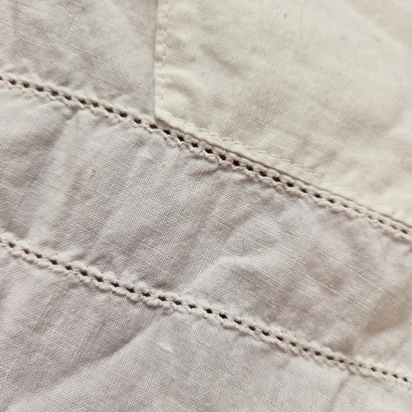 Vintage/antique Eyelet Apron - Picture 5 of 5